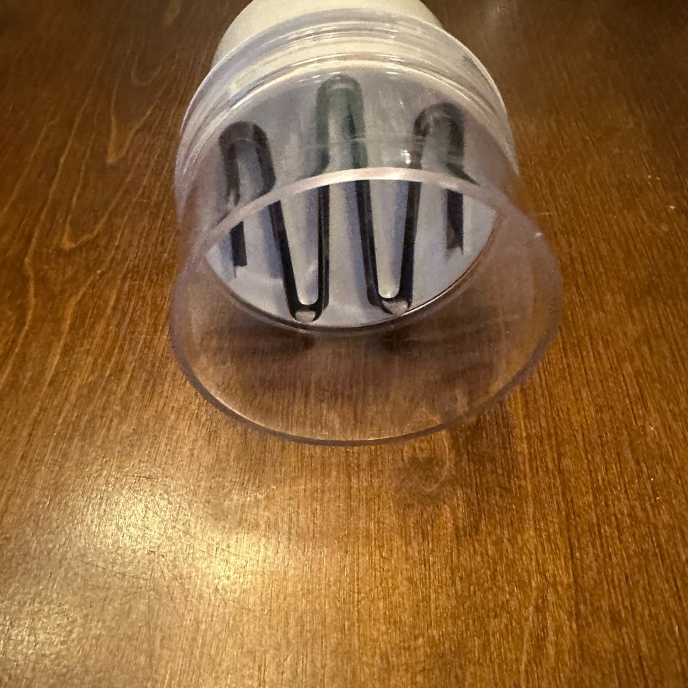 White Food Chopper - Picture 4 of 4